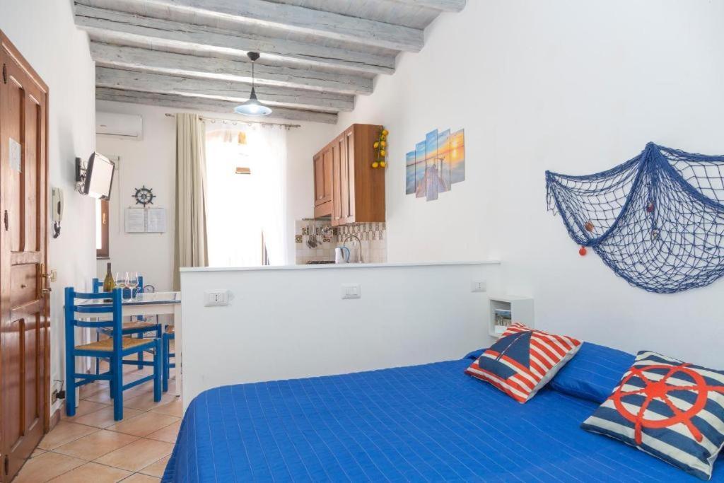 La Piazzetta Apartment เชฟาลู ภายนอก รูปภาพ