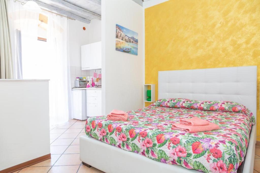 La Piazzetta Apartment เชฟาลู ภายนอก รูปภาพ