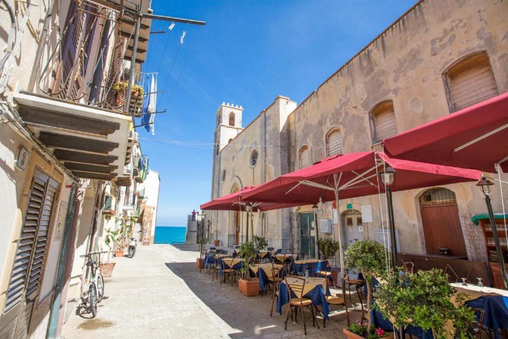La Piazzetta Apartment เชฟาลู ภายนอก รูปภาพ